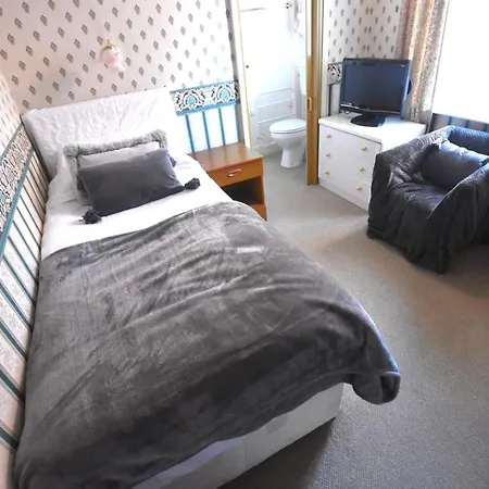 Hotel Columbus Scarborough