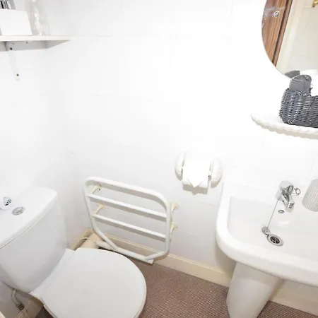 Hotel Columbus Scarborough